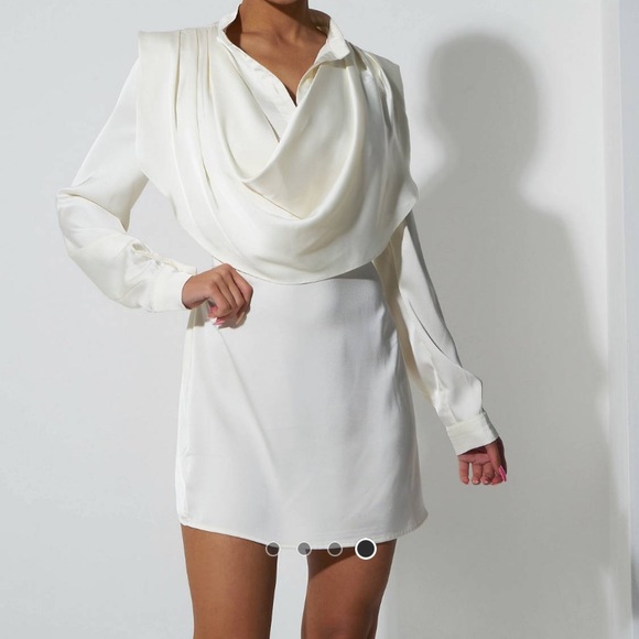 Dress - Picture 4 of 4